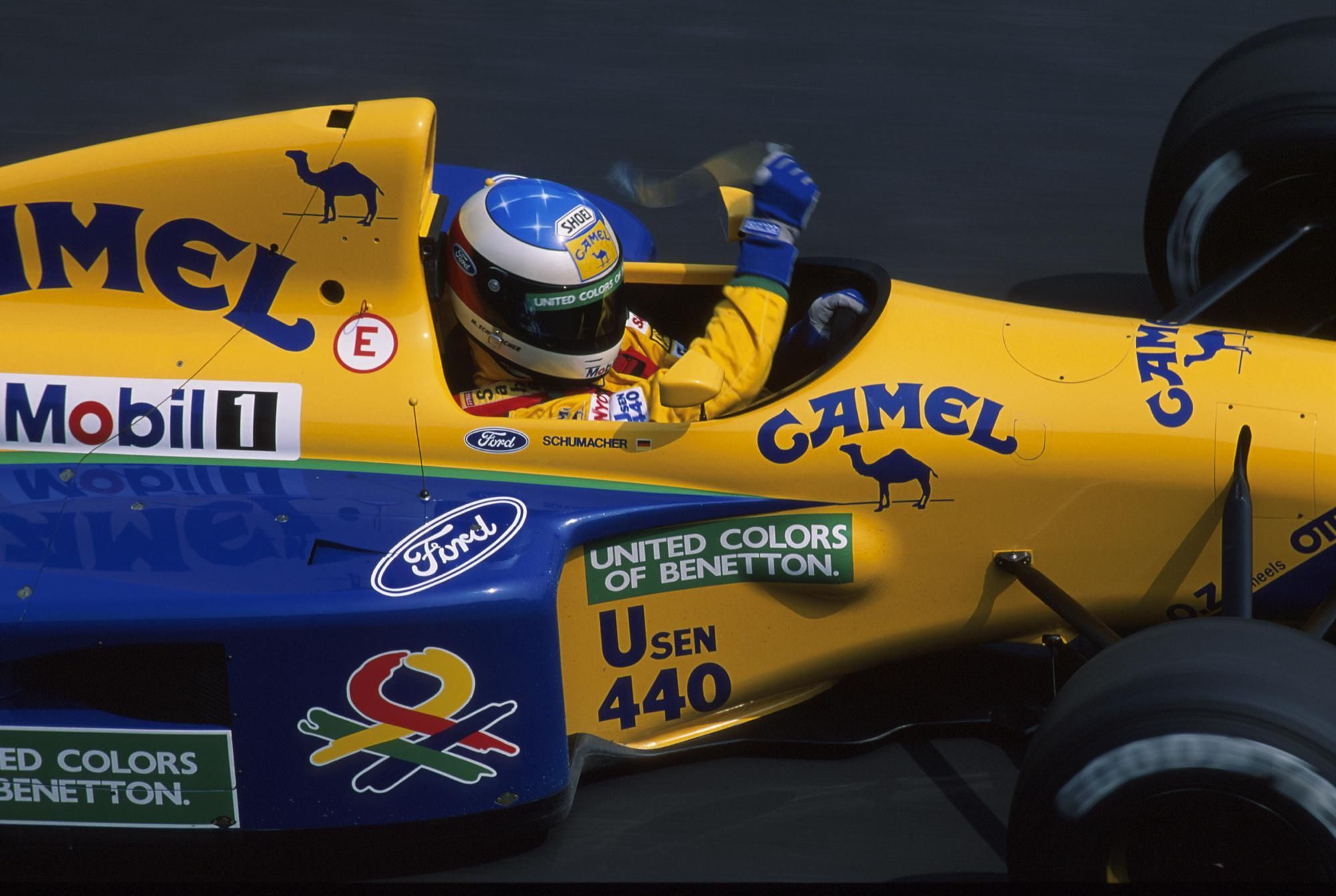 Σε δημοπρασία μια Benetton αφιερωμένη στον Schumacher