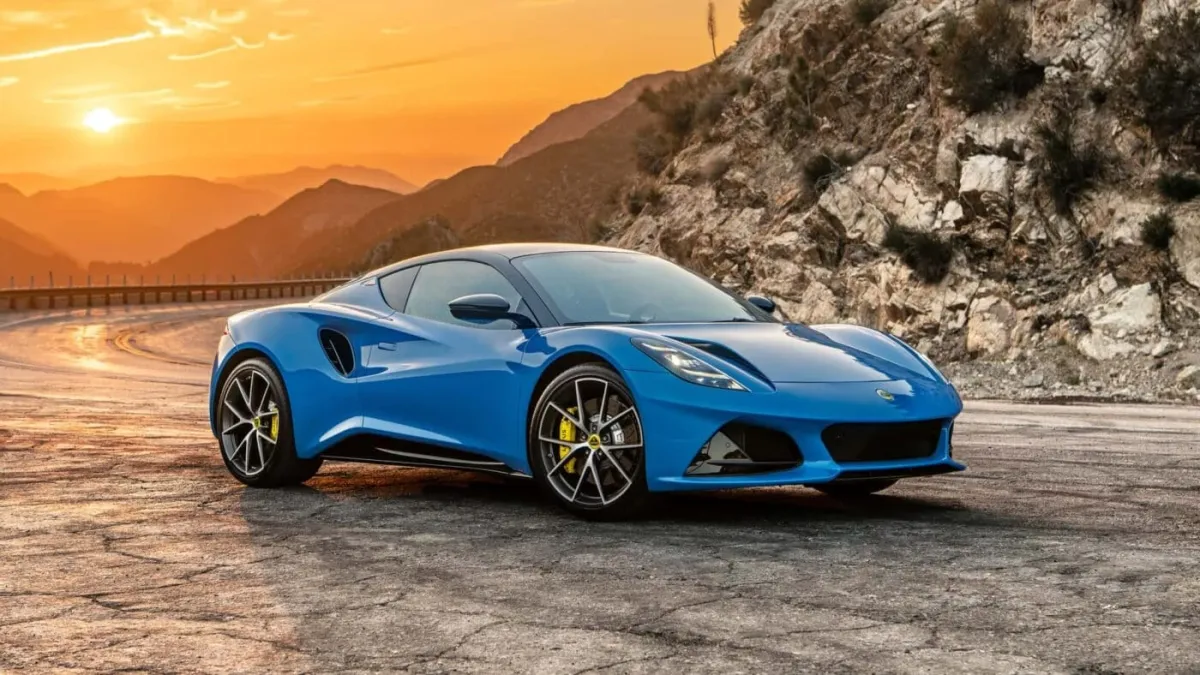 Η Lotus Emira αποκτά νέο σπορ χαρακτήρα