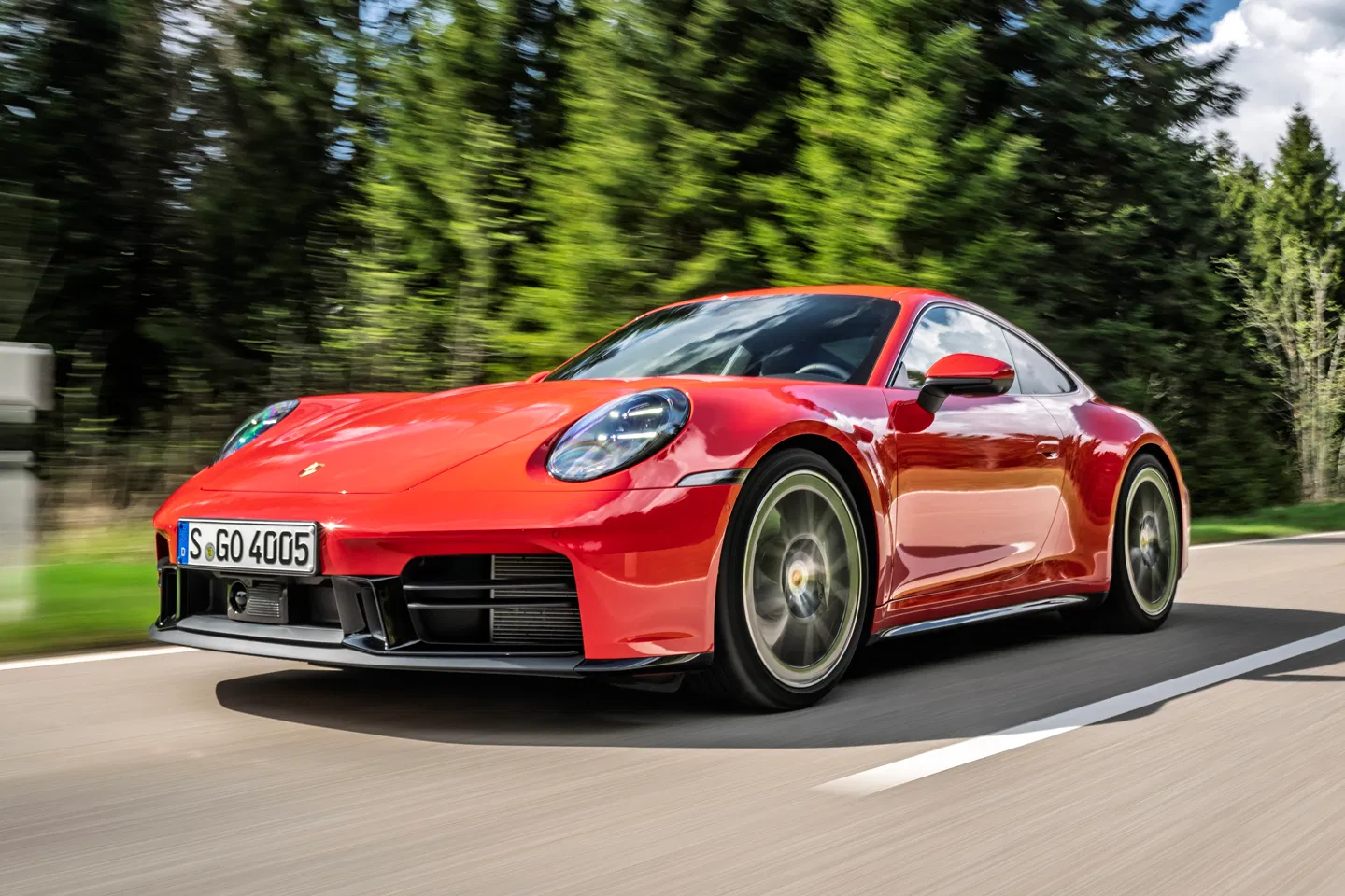 2025 Porsche 911 Carrera S 