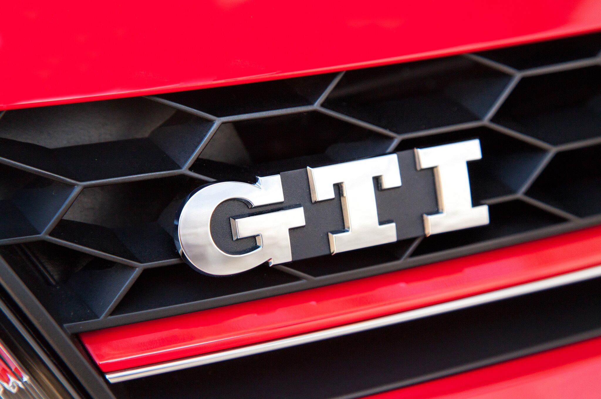 Το επόμενο GTI είναι ηλεκτρικό – και θα είναι Τέρας