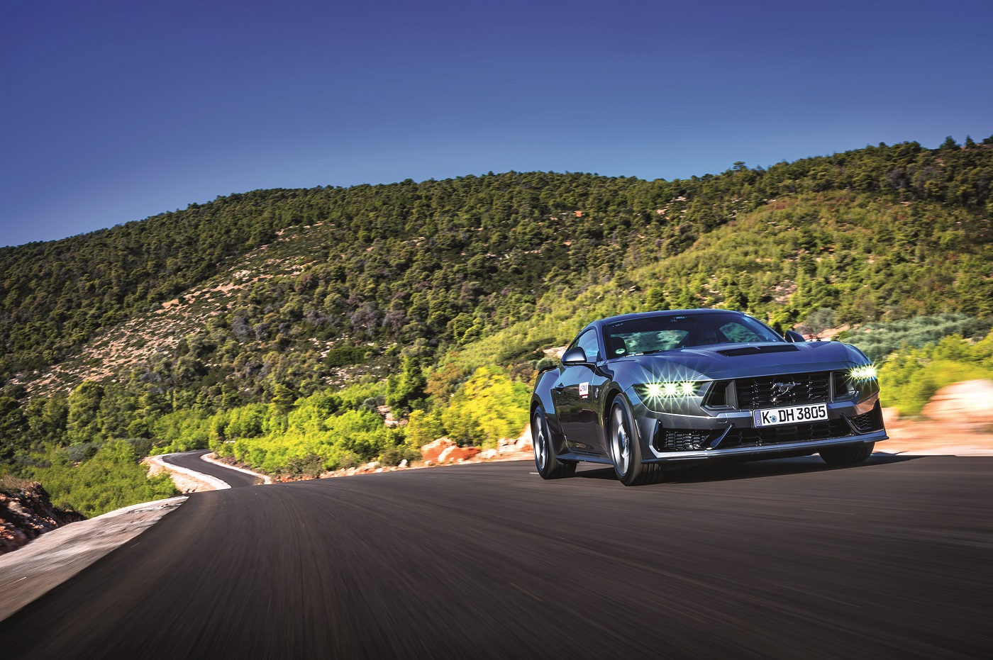 Οδηγούμε το καθαρόαιμο Ford Mustang Dark Horse