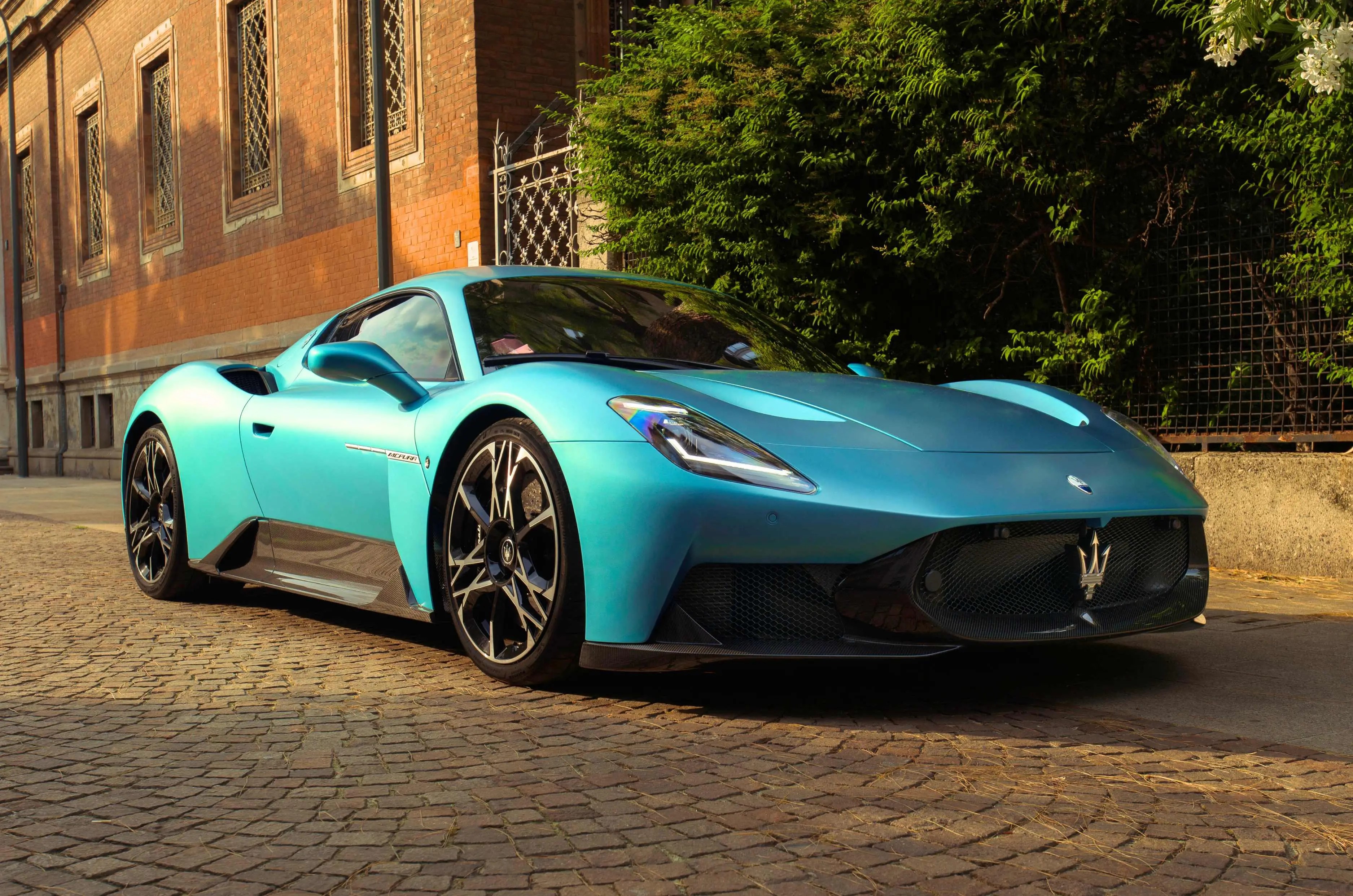 Maserati MCPura: μια νέα ταυτότητα για το ιταλικό supercar