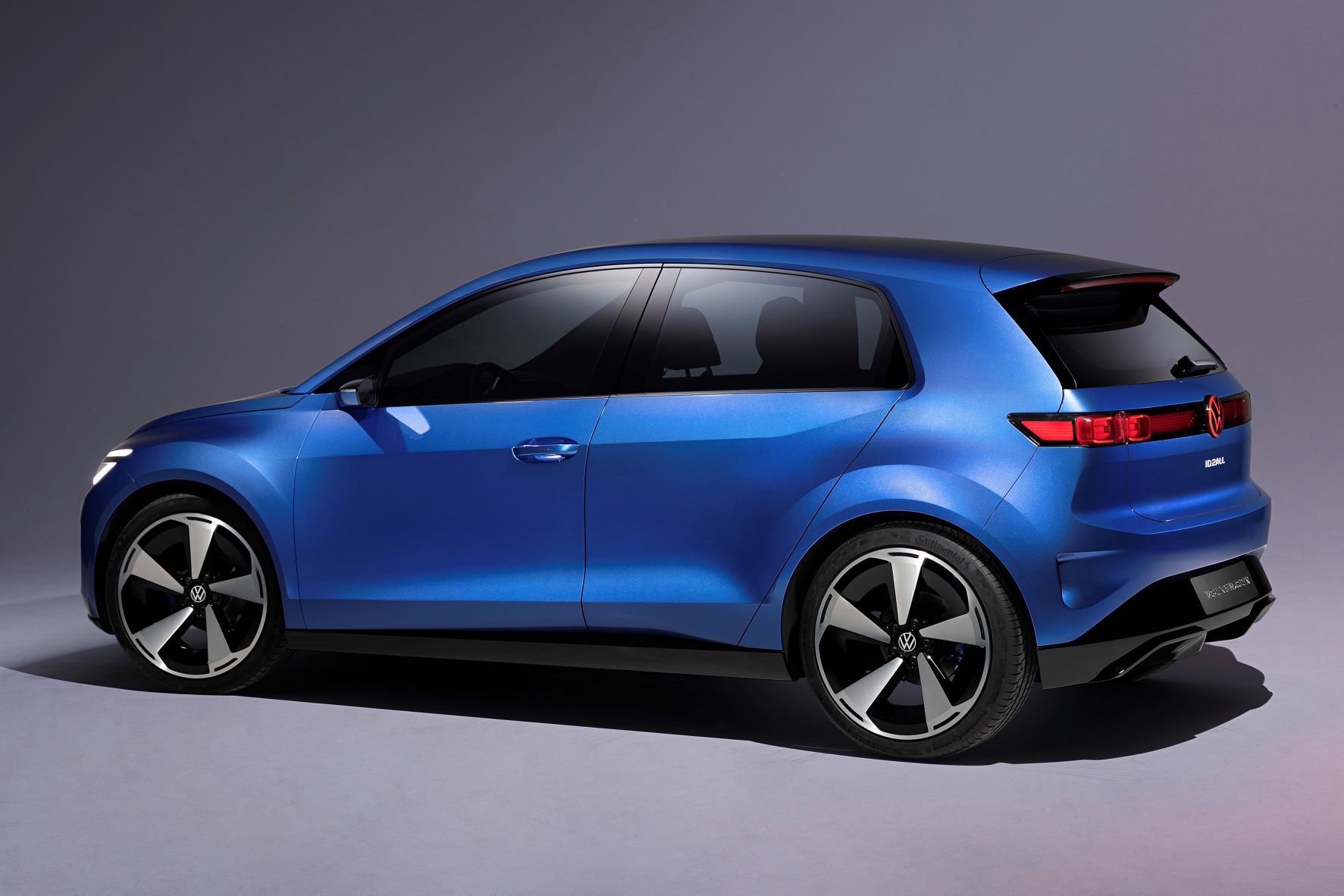 Έρχεται «καυτό» ηλεκτρικό hatch της VW με 400 ίππους και μοτέρ στους... τροχούς