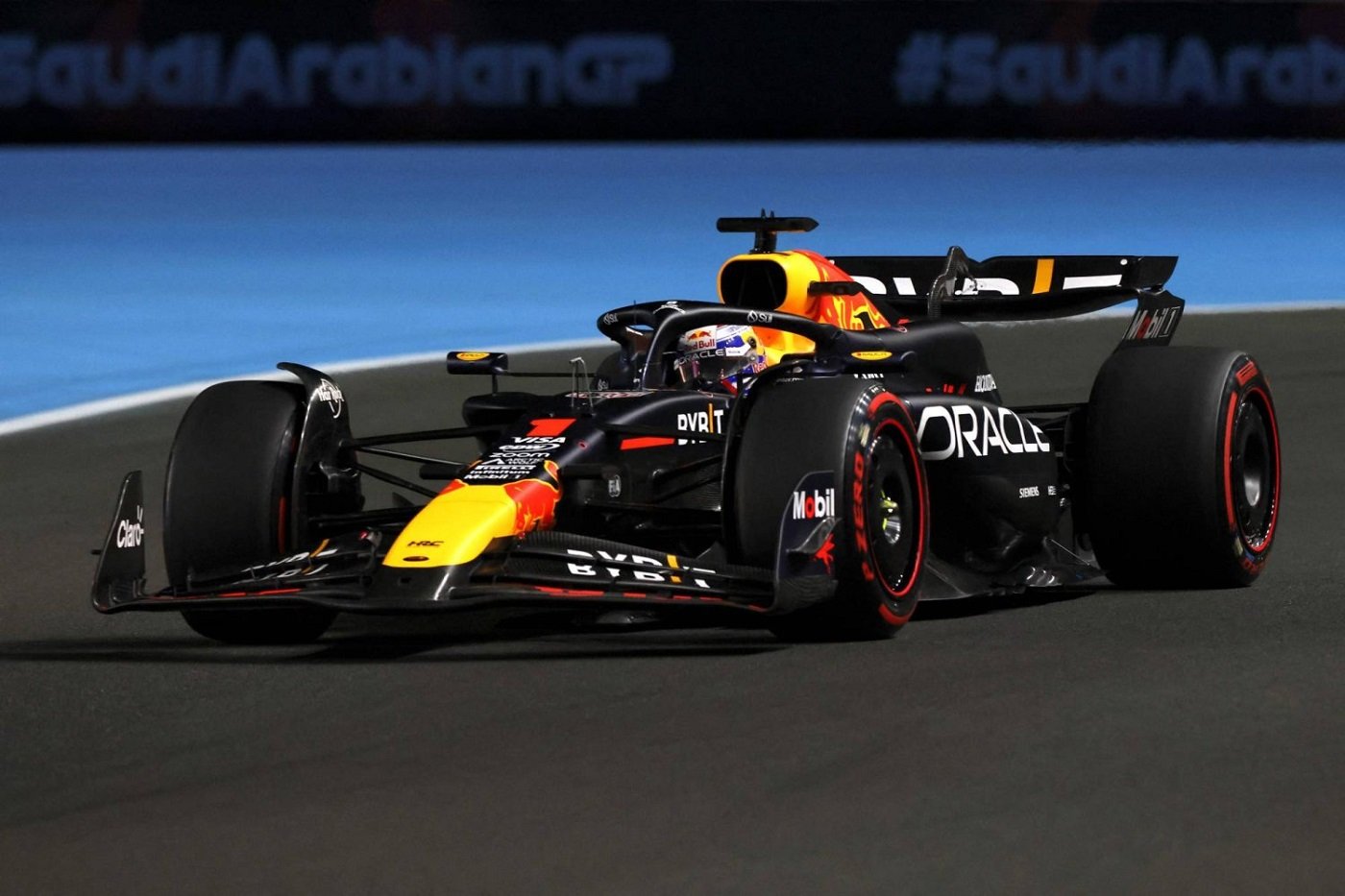 F1 – GP Σαουδικής Αραβίας: νίκη για τον Max και ξανά 1-2 για τη Red Bull
