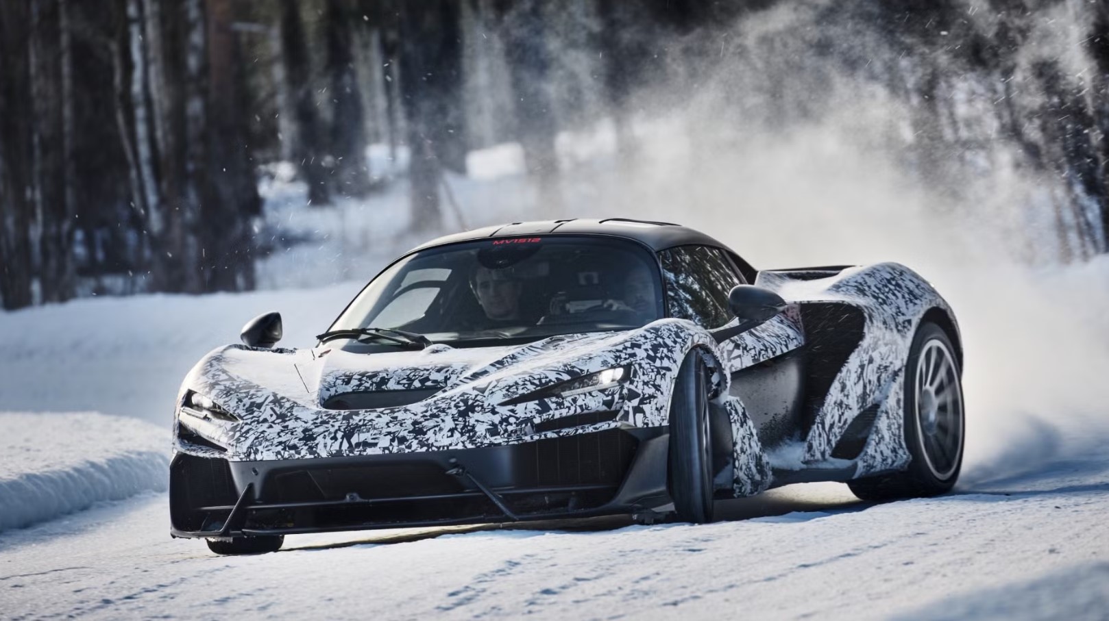 McLaren W1: Το απόλυτο hypercar δοκιμάζεται στα όρια