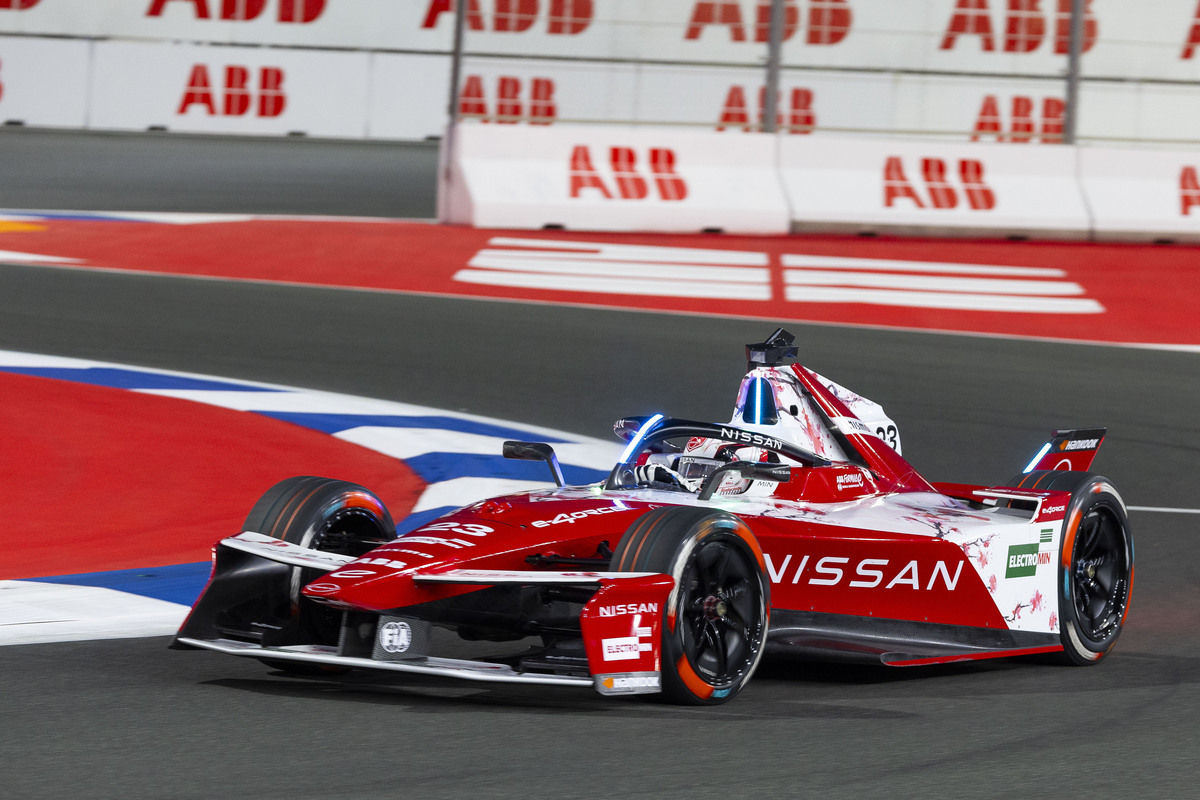 Formula E – Η Nissan νικήτρια στο πρώτο E-Prix της Τζέντα