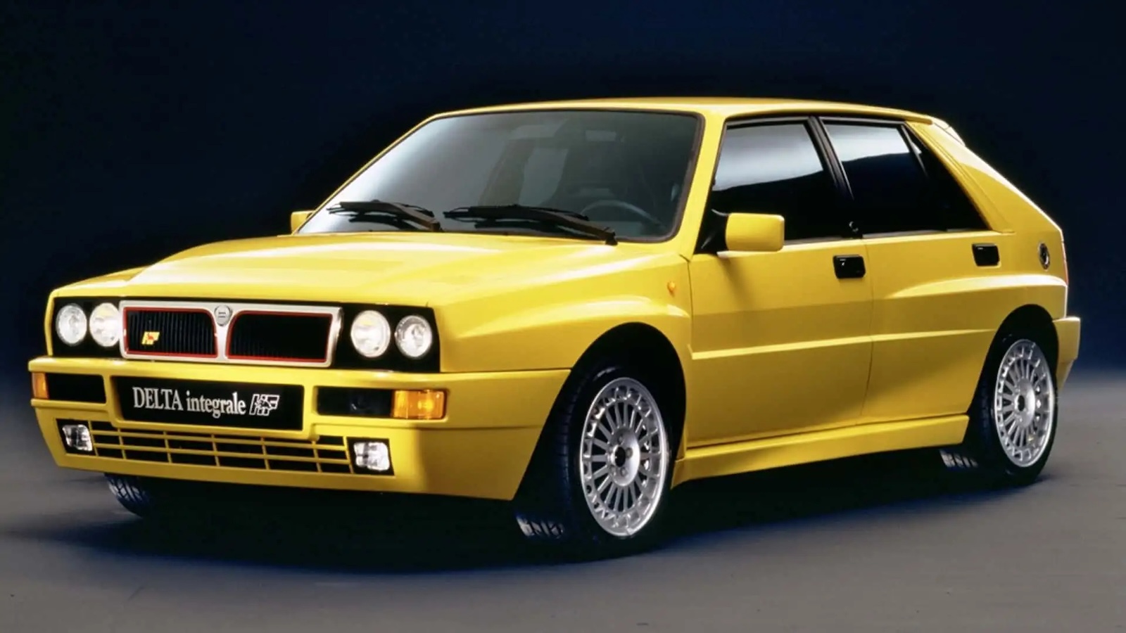 Επιστρέφει η Lancia Delta HF Integrale το 2026