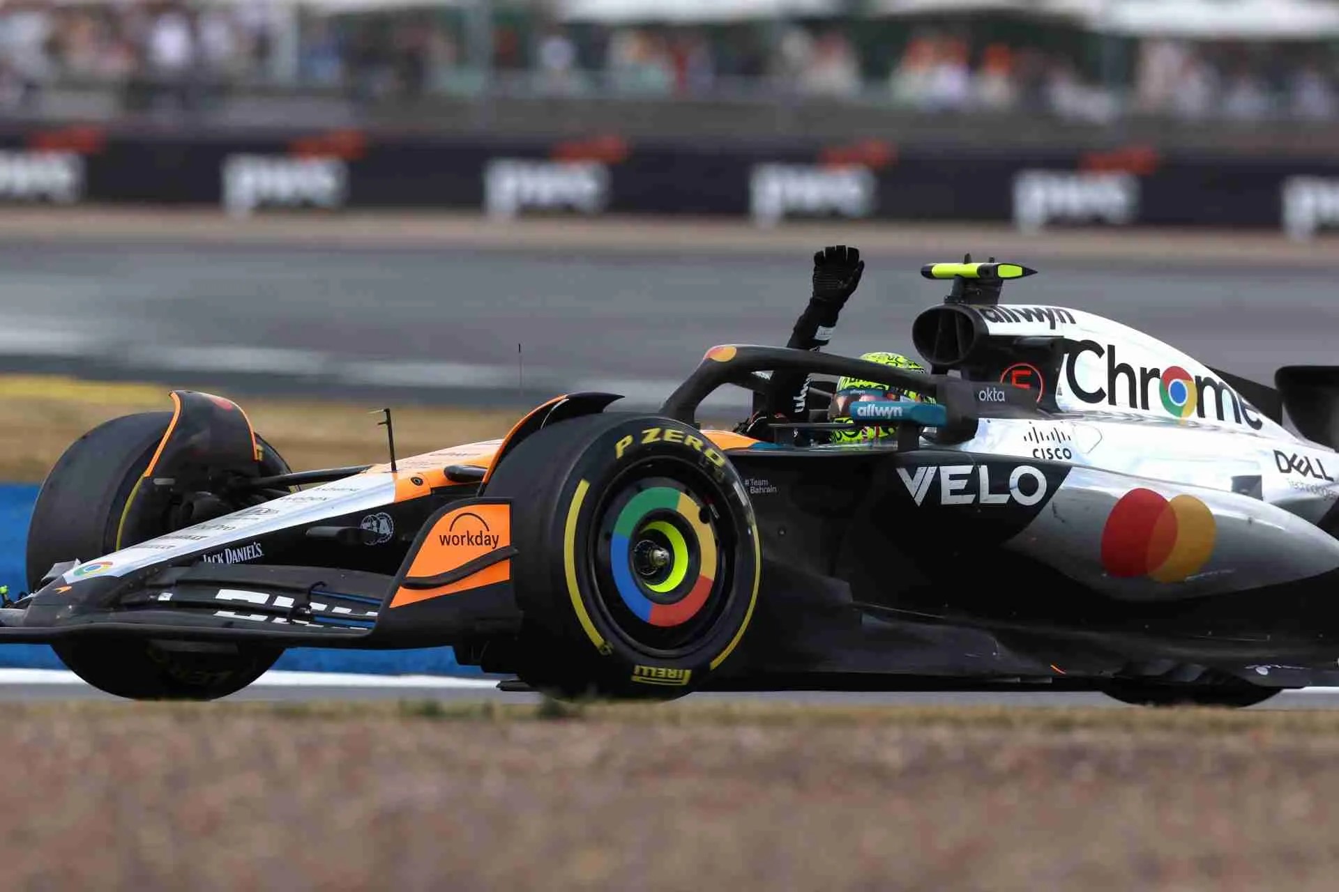 Ο Lando Norris θριαμβεύει μπροστά στο κοινό του, πρώτο βάθρο για Hulkenberg