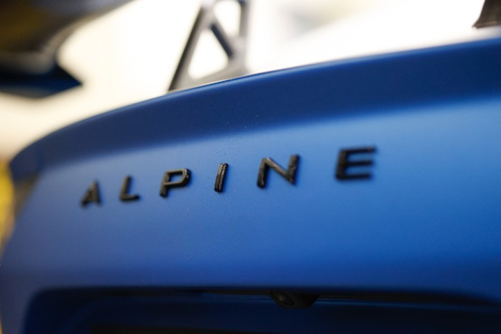 Το Alpine A110 αλλάζει εποχή