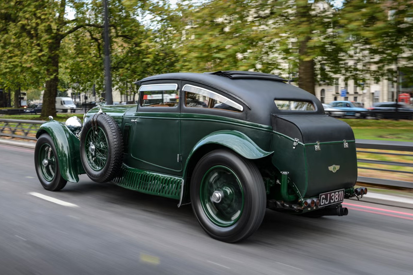Blue Train: Το vintage Bentley που ενέπνευσε το μέλλον