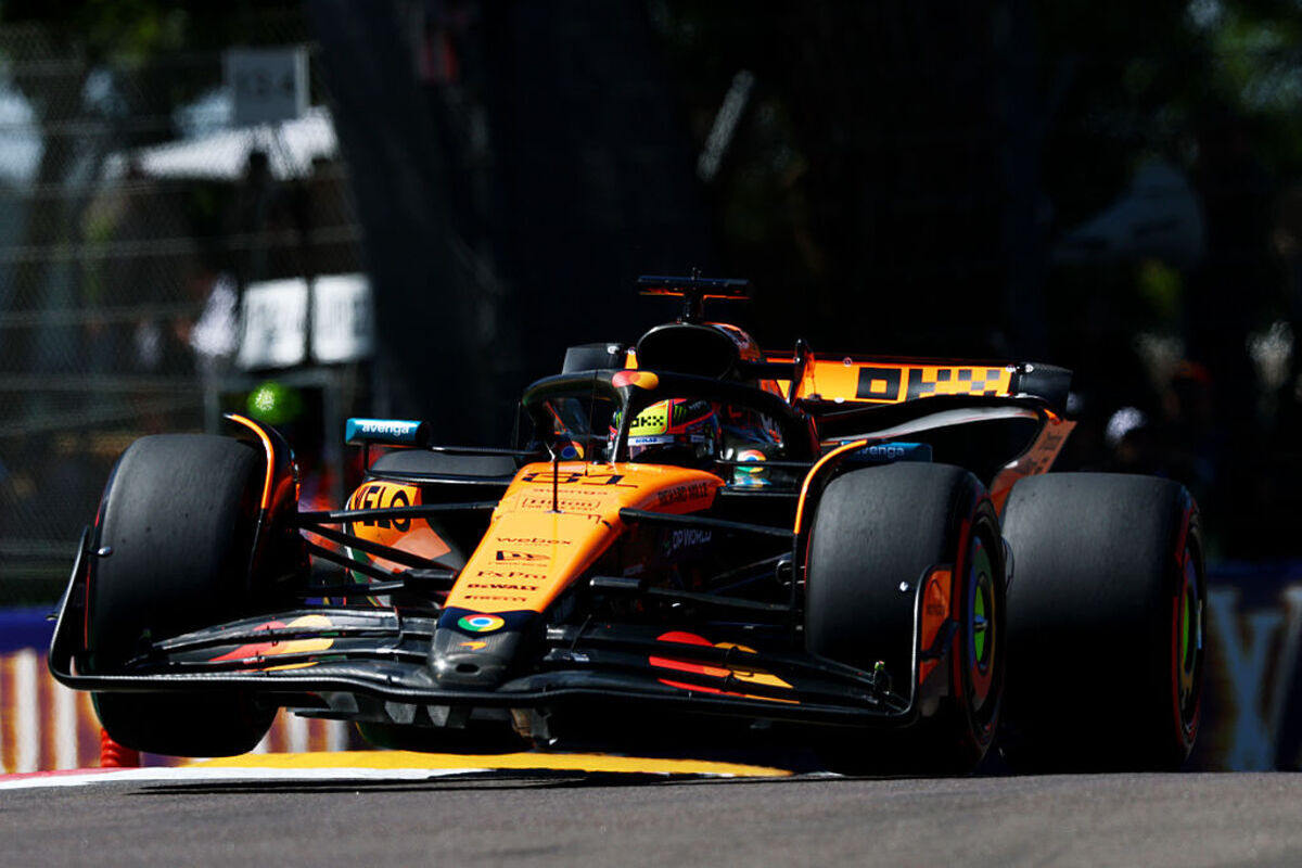 Η McLaren κυρίαρχη στην Imola