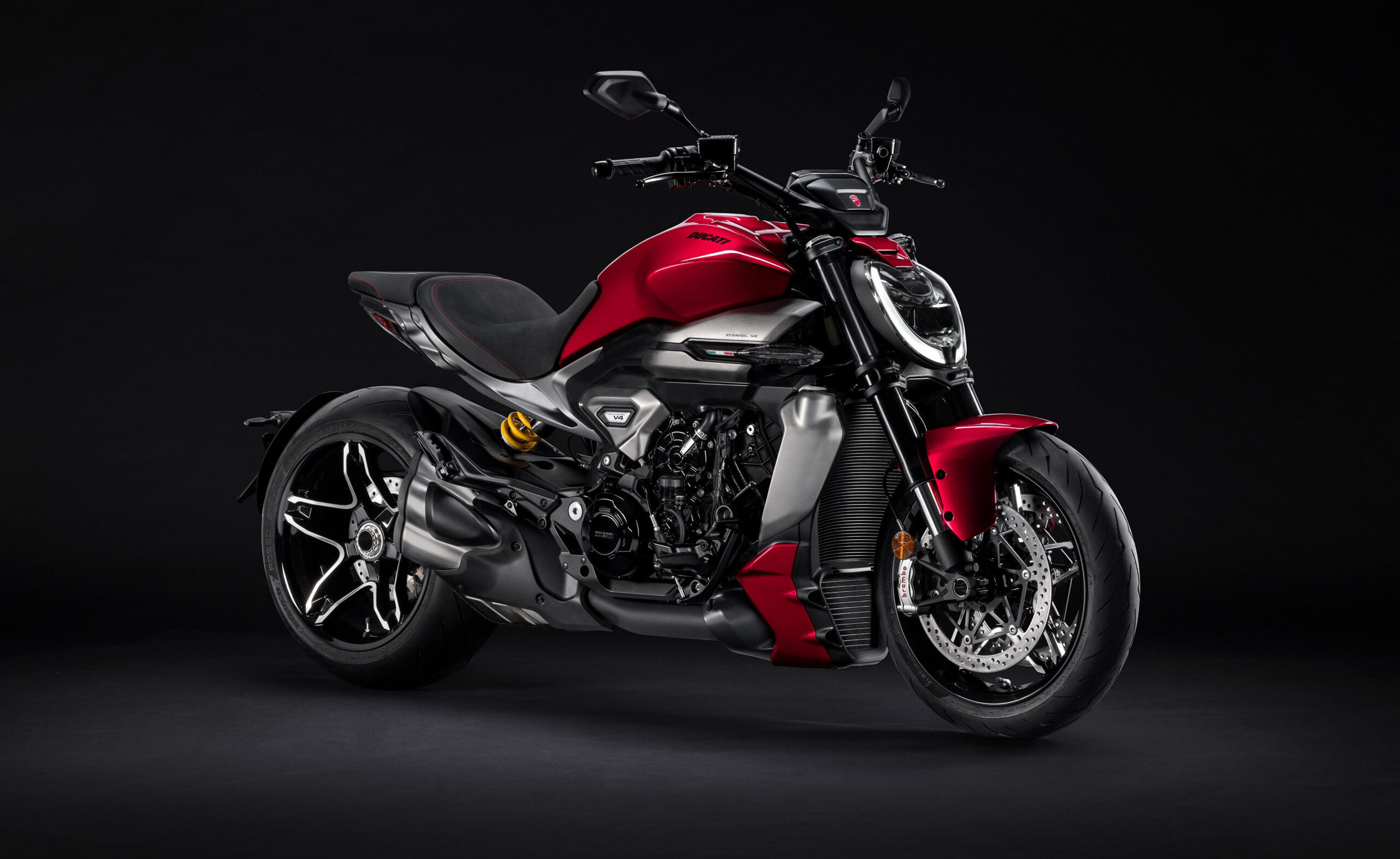 Πρεμιέρα για τη νέα Ducati XDiavel V4